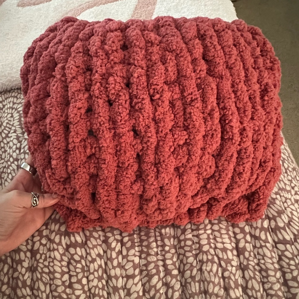 Chunky Hand Knit Pillow